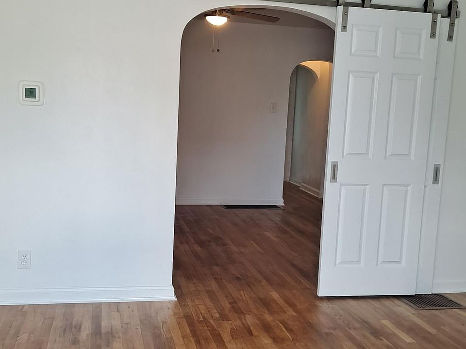 1st image of 112 8th Ave #1