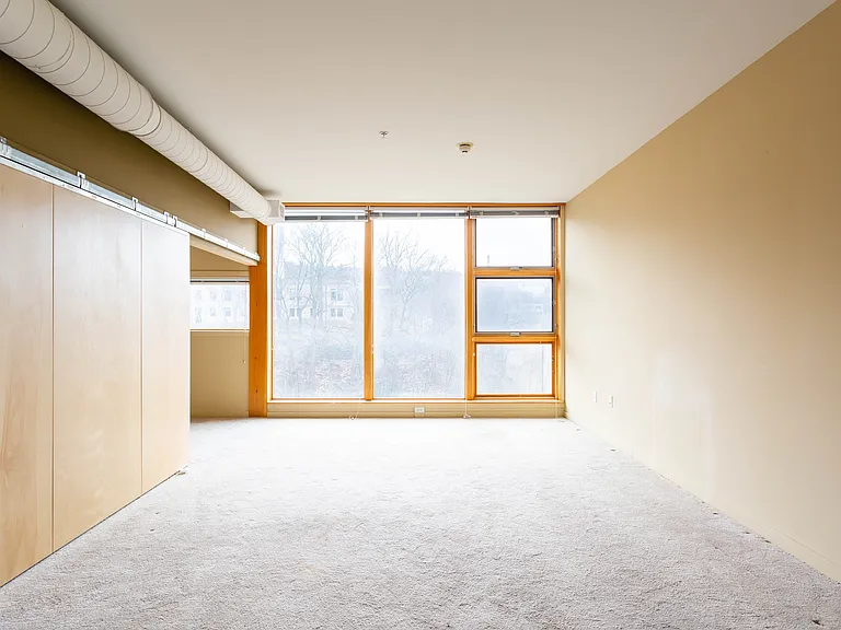 Cayuga Lofts — Photo 28
