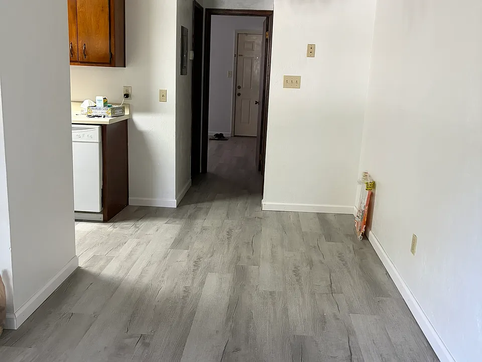 3112 Mission Rd #2