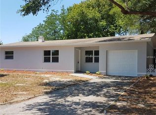 5873 44th Ave N, Kenneth City, FL 33709