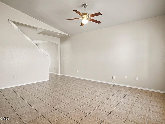2nd image of 10568 Canyon Sage Dr