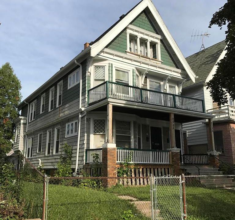 1st image of 2731 N 25th St #2733