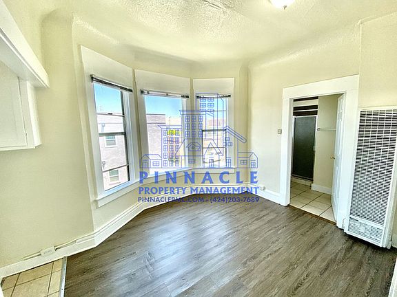 3rd image of 125 E 20th St APT 6