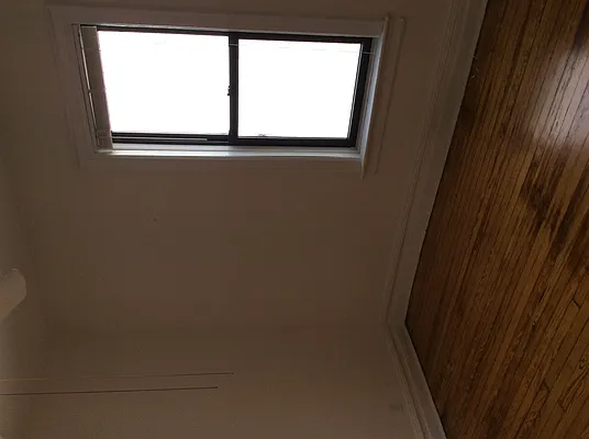 Rented by Farran & Associates | media 12