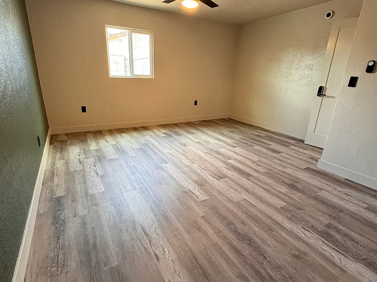 18056 N 23rd Ave #8 — Photo 2