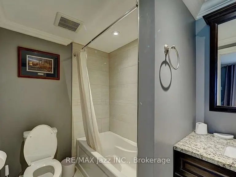 157 Hazel St — Photo 15