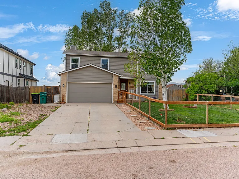 4112 Harvest Moon Ter — Photo 2