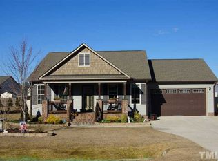 88 Westchase Dr, Clayton, NC 27527
