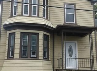 26 Thompson St, New Bedford, MA 02740
