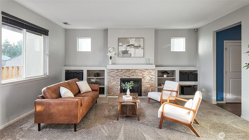 2nd image of 20523 5th Avenue Ct E