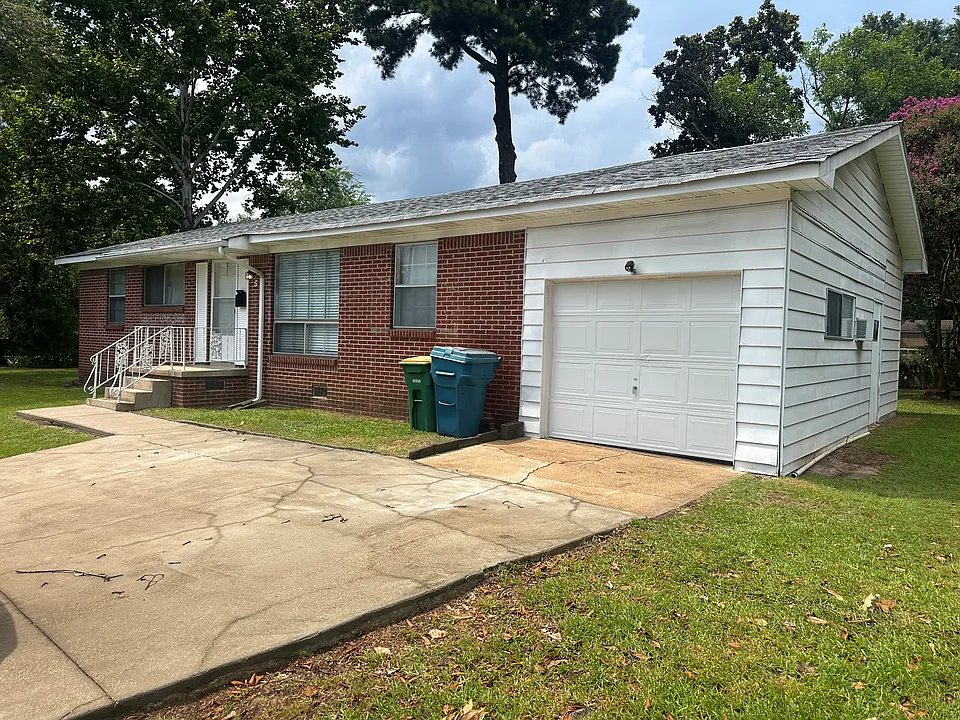 5 Southbrook Cir