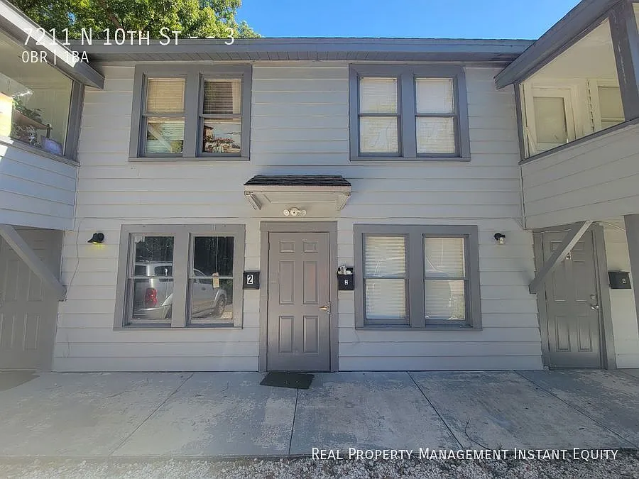 Cute Tampa Apartment — Photo 1