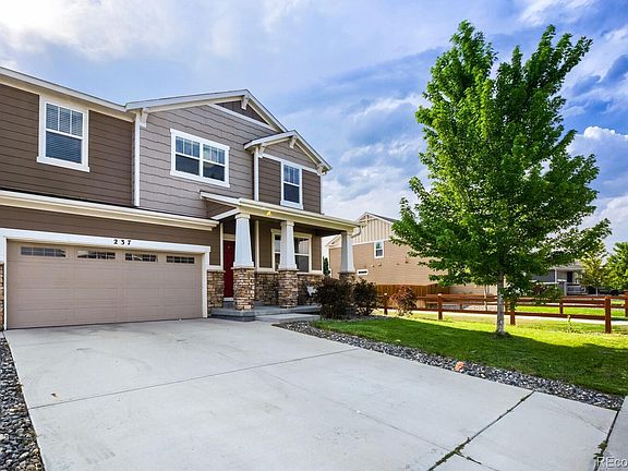 2nd image of 237 Cerillos Street