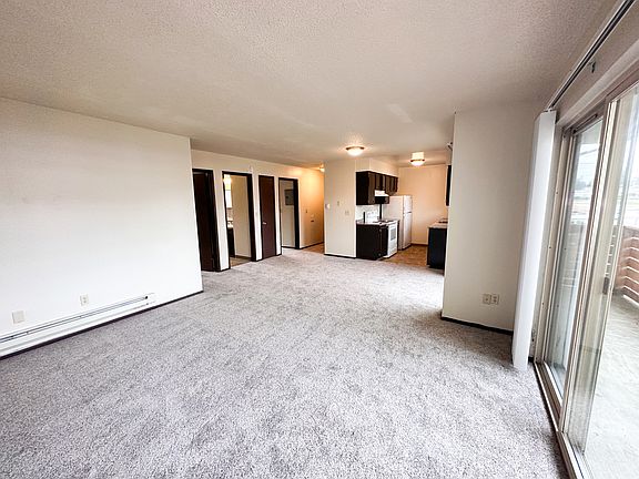 4th image of 115 Dorn Ave #18019875