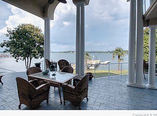 3404 Governors Island Dr, Denver, NC 28037