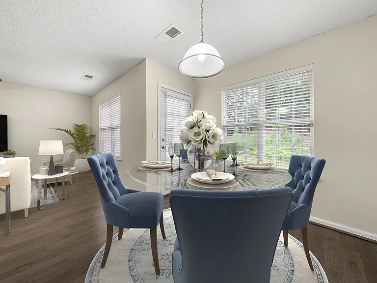 8653 Robinson Forest Dr — Photo 8