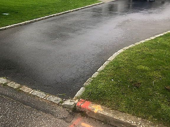 2nd image of 11 Lacebark Ln
