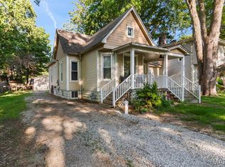 620 N Walnut St, Litchfield, IL 62056