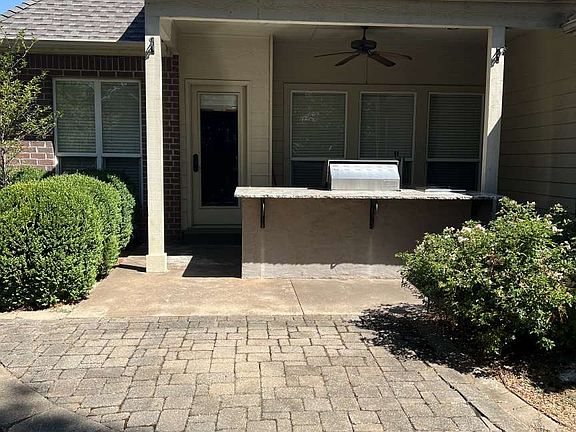 5th image of 8606 E 110th Ct