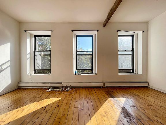 2nd image of 51 Hart St APT 3