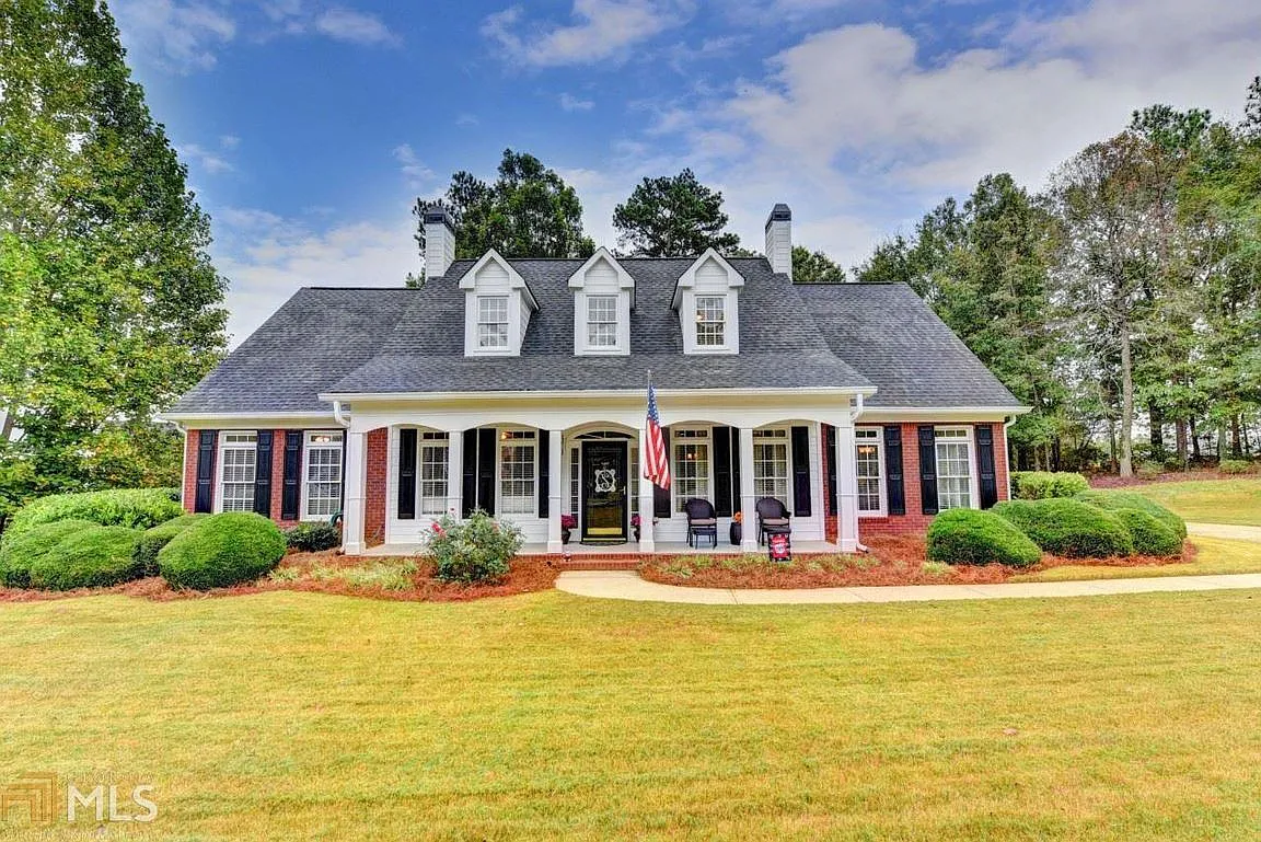 251 Providence Club Dr photo 1