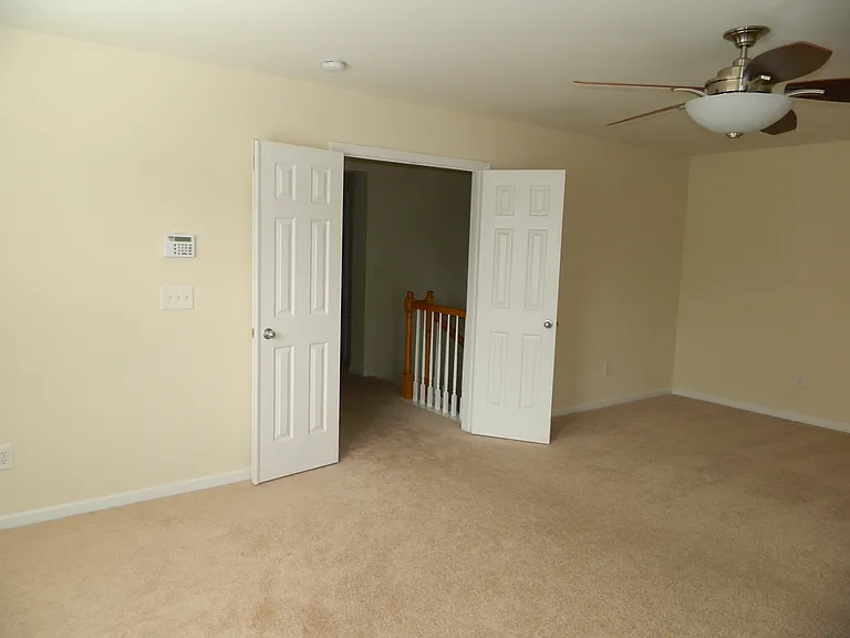 1027 Remington Oaks Cir — Photo 20