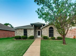 2516 Helen Ln, Mesquite, TX 75181