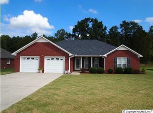 1103 Jodi Cir, Hartselle, AL 35640