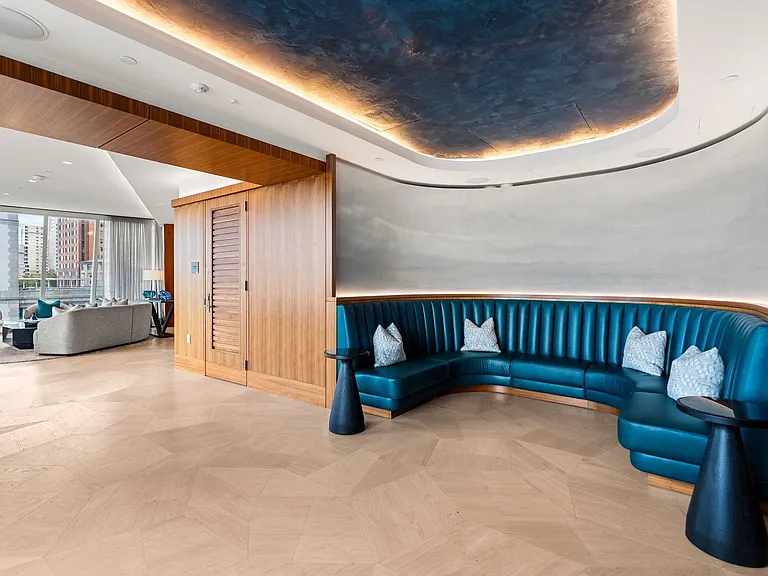 150 Seaport Blvd #C — Photo 36