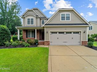 110 Hadley Ct, Southern Pines, NC 28387