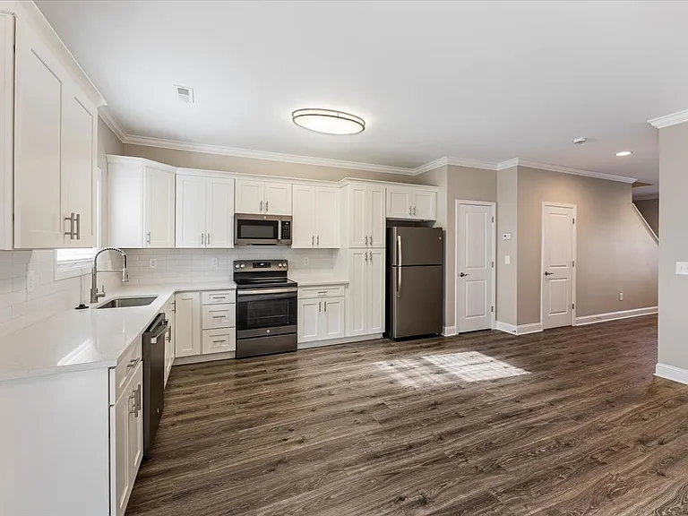 Townehomes of Beaver Ridge — Photo 43