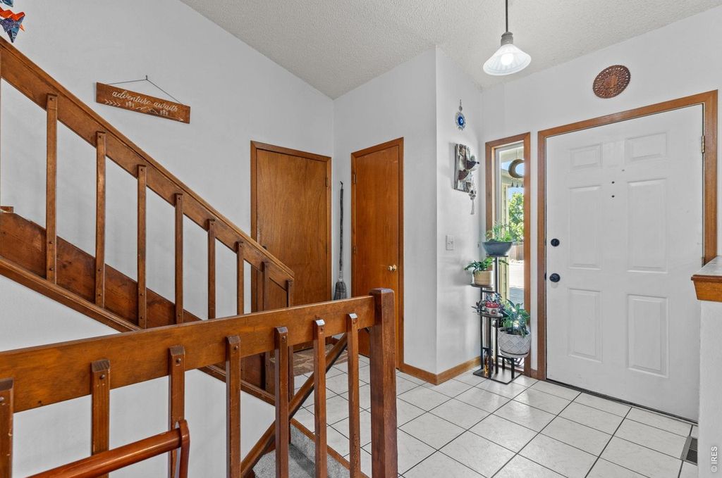 1700 W Swallow Rd