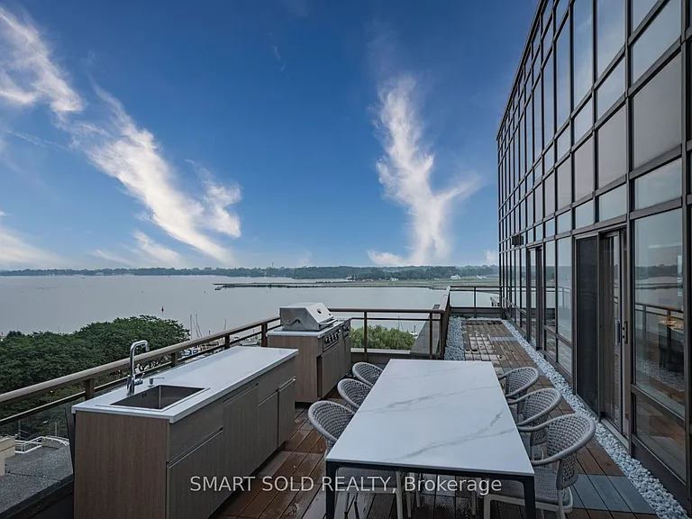 500 Queens Quay W #Penthouse 01E — Photo 7