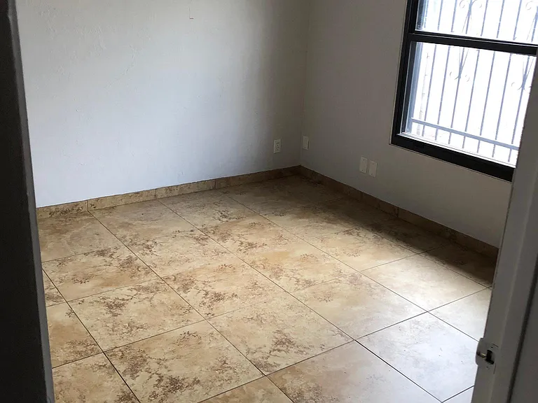 1014 S 2nd St #2 — Photo 5