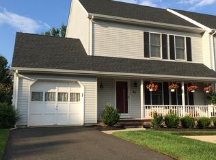 26 Kingswood Rd, Branchburg, NJ 08876