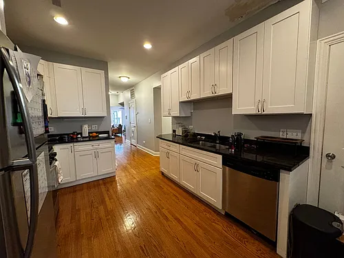 3641 W Leland Ave Photo 1