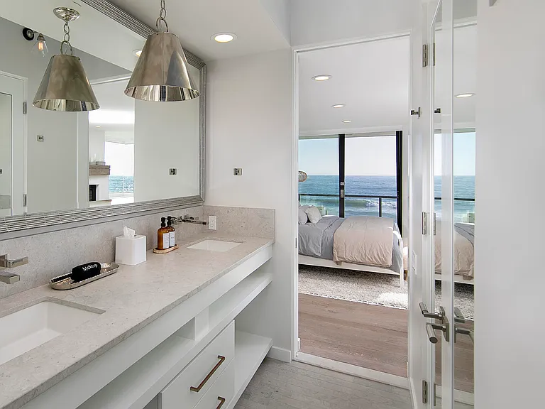 5372 Rincon Beach Park Dr — Photo 13