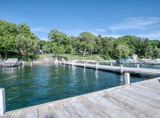37 Cedar Point Dr, Williams Bay, WI 53191