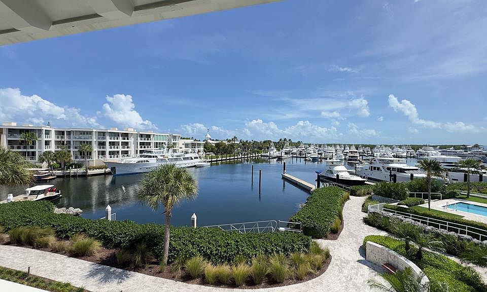 1st image of 10 Marina Dr Unit B