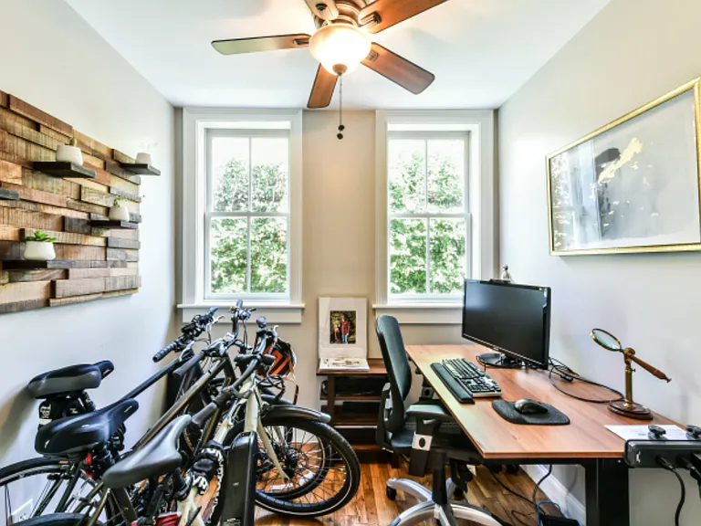 2 Harlem Ct — Photo 10