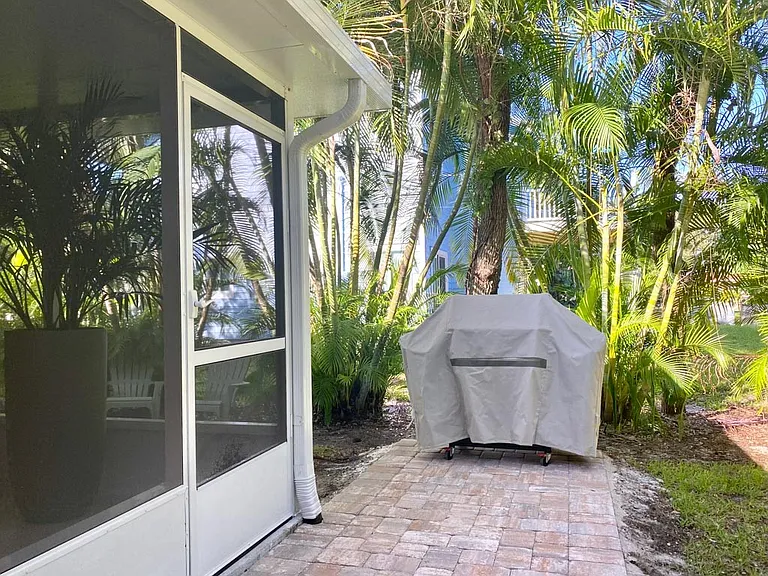907 Tropic Dr — Photo 30
