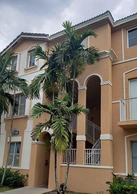 1st image of 17710 NW 73rd Ave APT 201