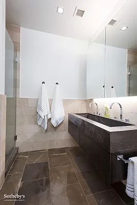 Sold by Sotheby's International Realty | media 6