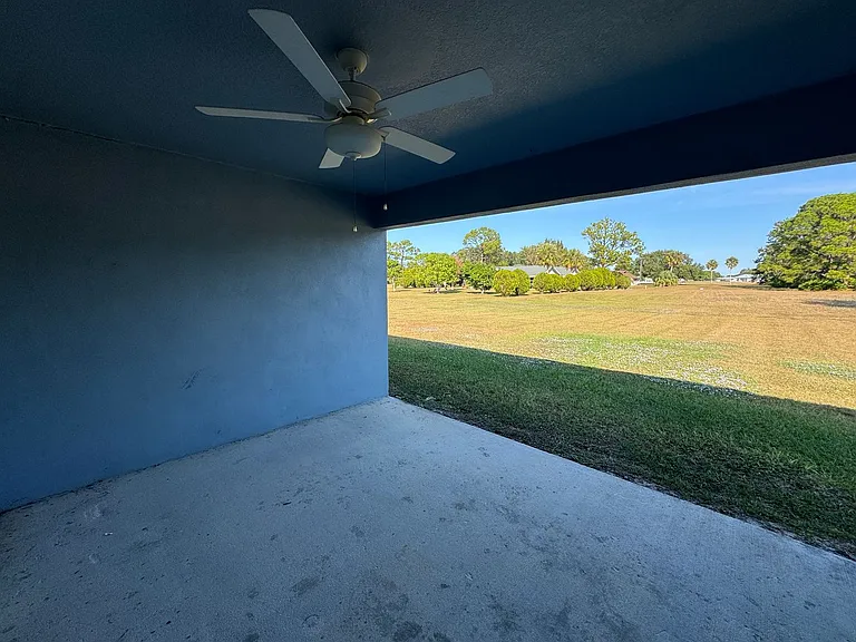 8145 Cozumel Ln — Photo 35