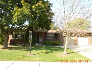 868 Groton Ct, Bartlett, IL 60103