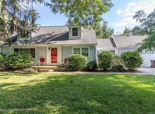 3572 W Hiawatha Dr, Okemos, MI 48864
