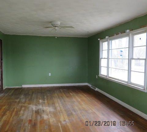 2nd image of 4211 Junior St