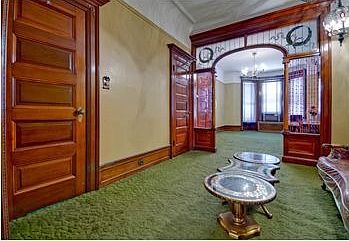 3rd image of 680 Park Pl