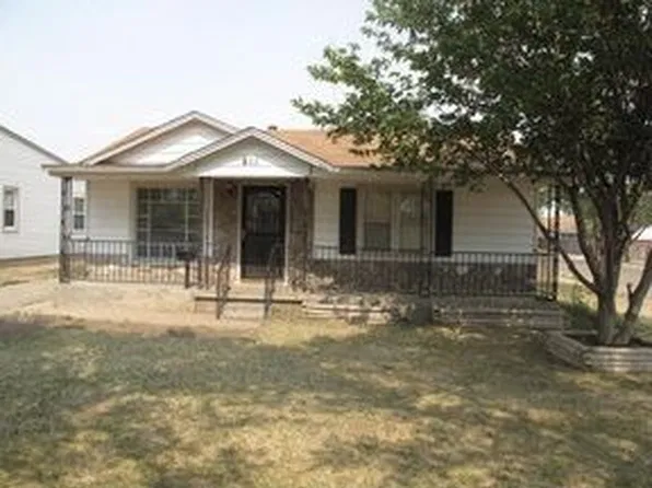 811 Pittsburg St, Amarillo, TX 79104