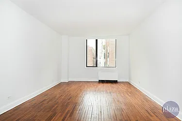 Rented by Plaza Real Estate Group